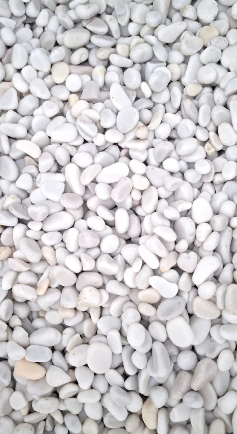 Pure White Landscaping Stone 0.5 - 1.0