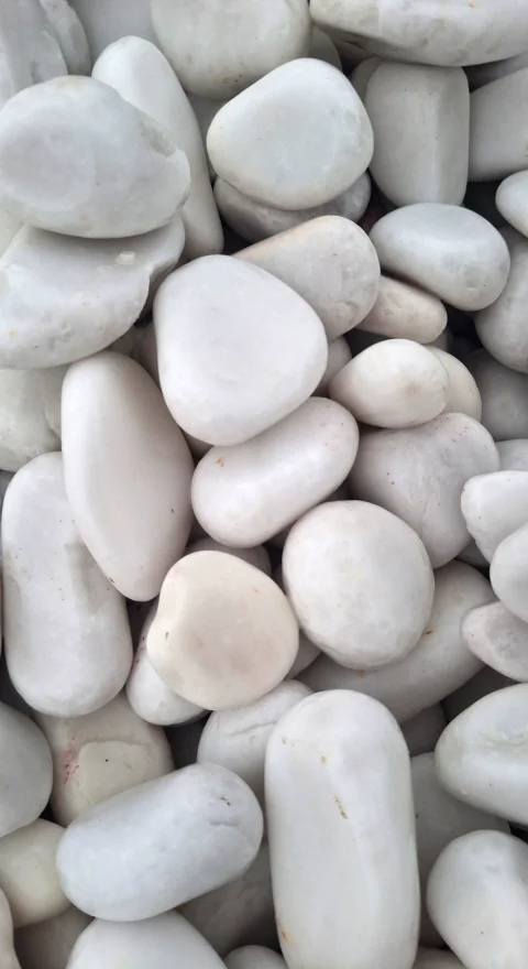 Pure White Landscaping Stone 1.5 - 2.5